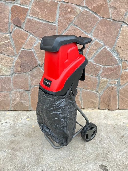 Садовий подрібнювач Einhell GC-KS 2540 ножовий бу із Німеччини