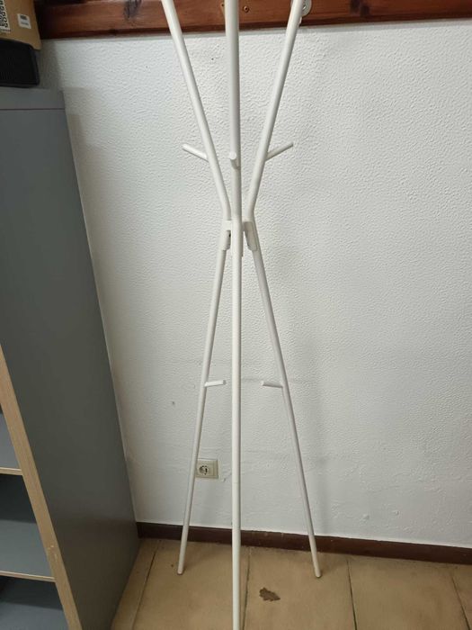 Mobiliário e Informática Escritório