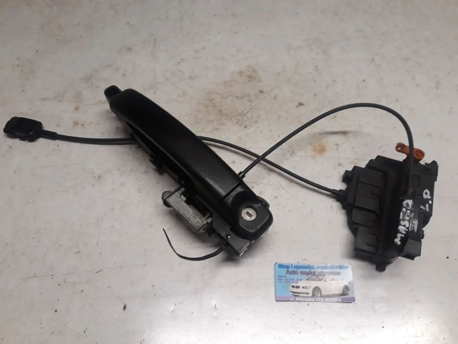 ZAMEK DRZWI LEWY PRZÓD RENAULT MASTER III 805030009R