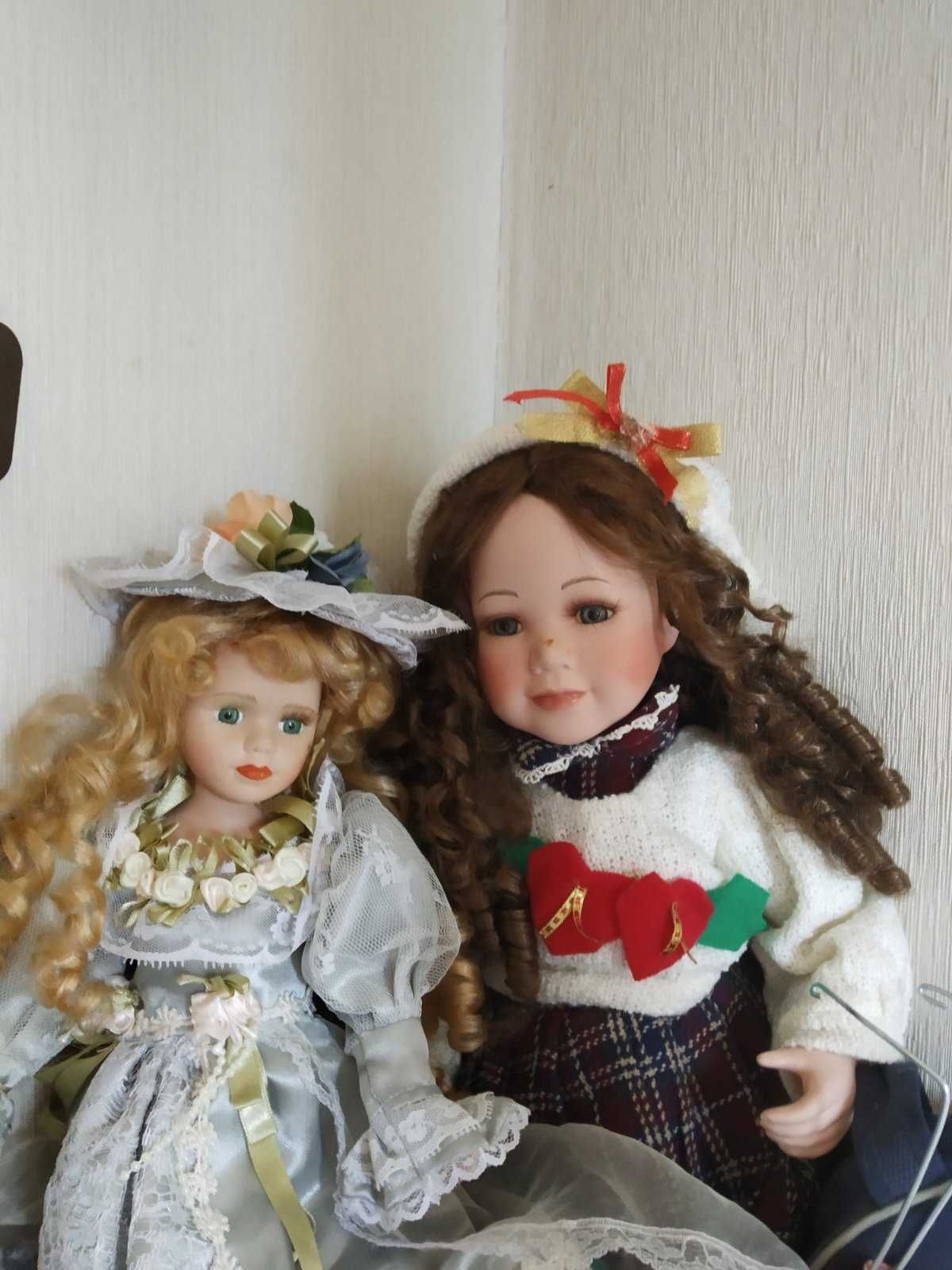 Очень красивые Куклы Голландия Фарфор Ручная работа !