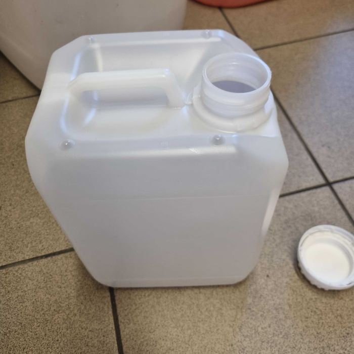 Zbiornik 5l kanister baniak NOWE