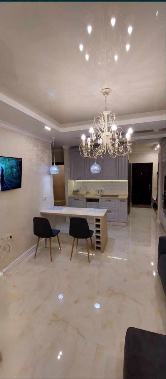 Здам подобово luxury квартиру