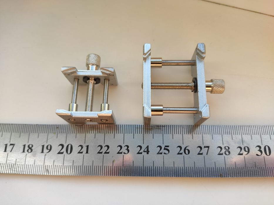 Инструмент часовщика Держатели часовых механизмов