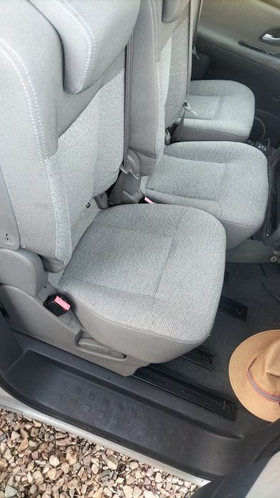 Fotel tylny Espace 4 lift pas isofix bus