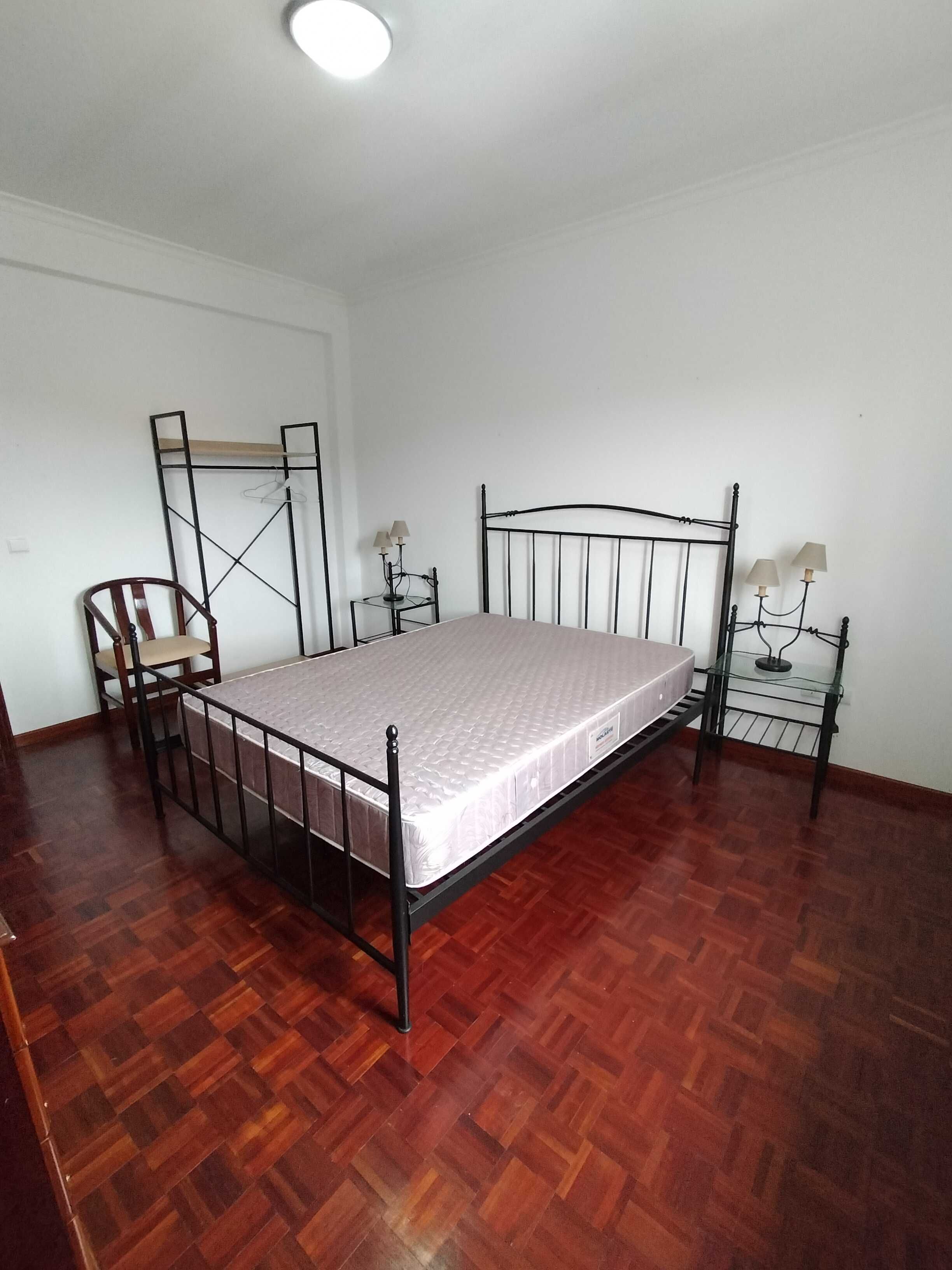 Quartos a professores -arrendamento