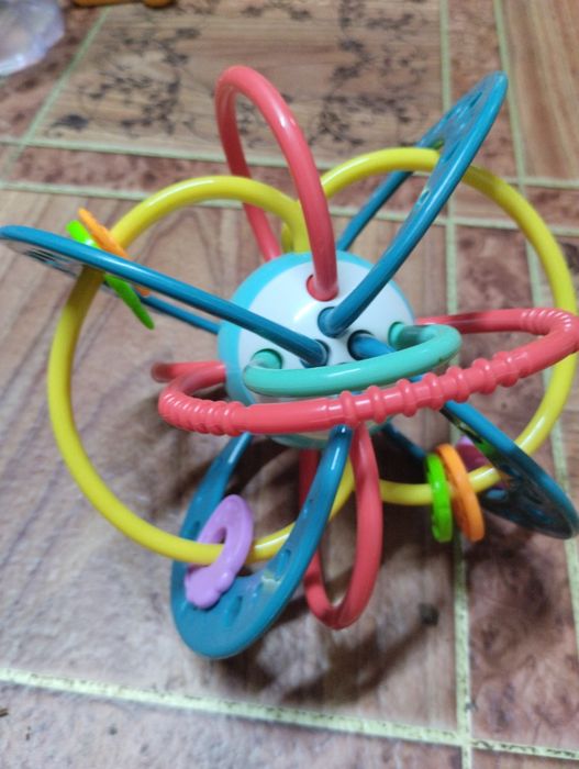 Сенсорний прорізувач брязкальце