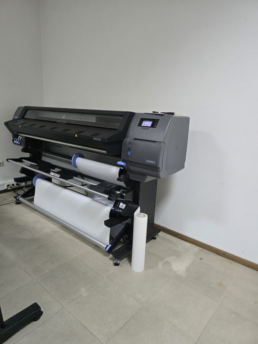 HP Latex 335 + HP 64 cutter