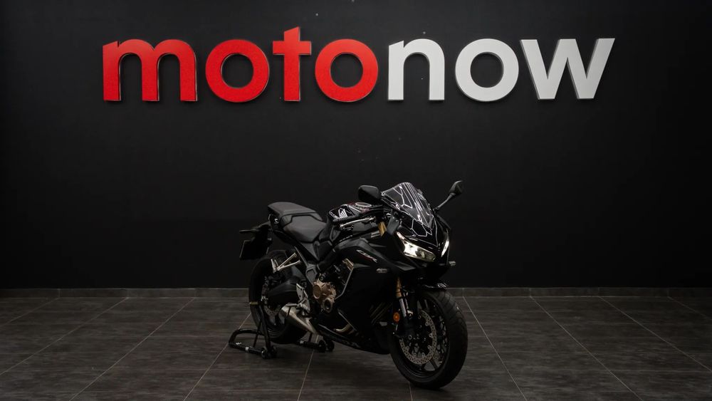 Honda CBR  650R