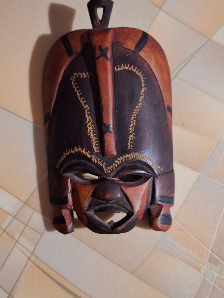 Продам африканские маски