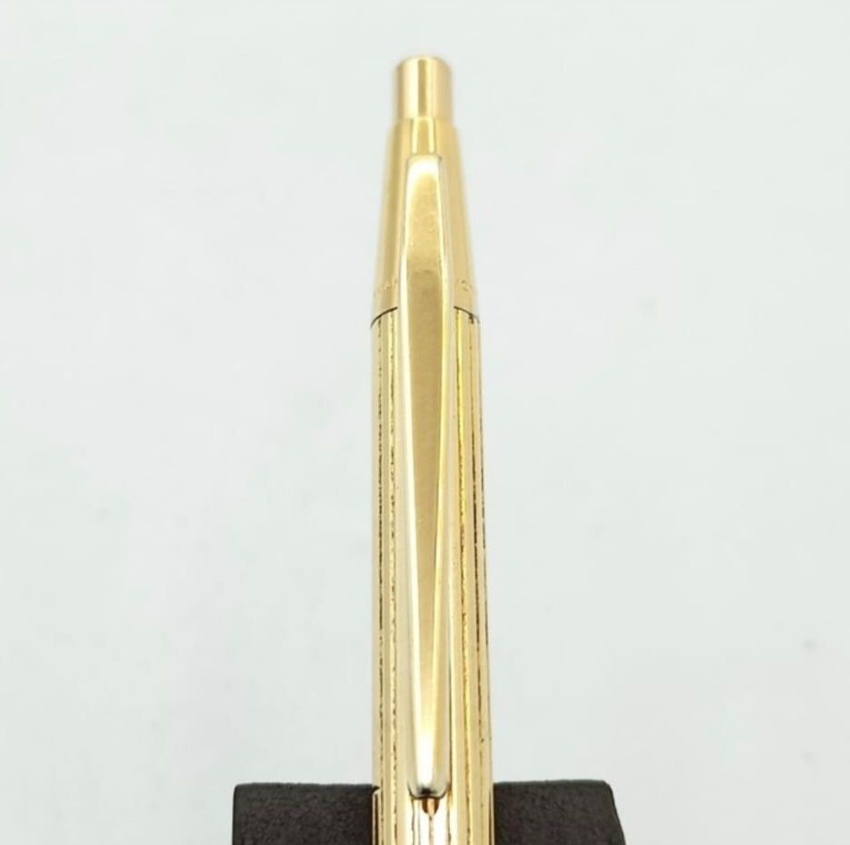 Caneta marca Montblanc, modelo Noblesse