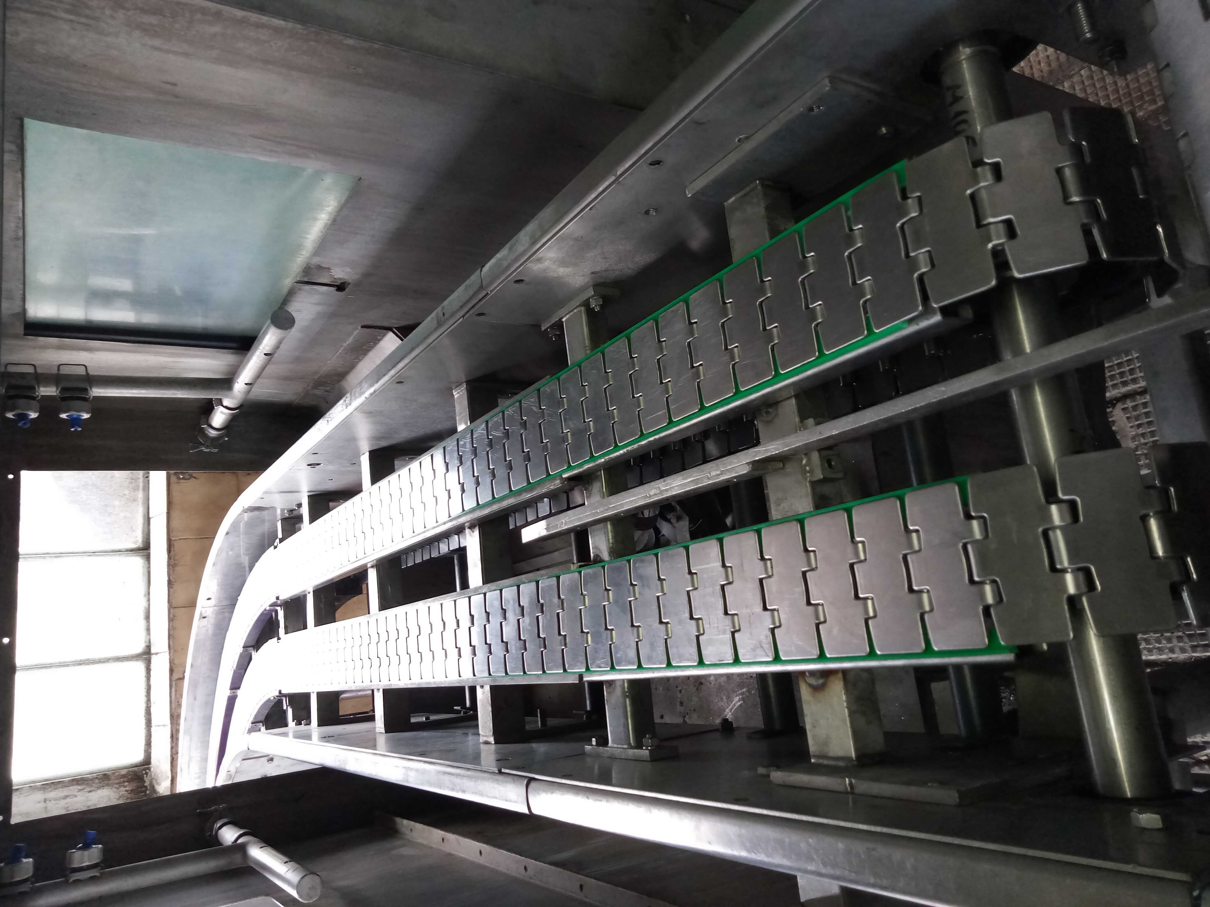 linie rozlewnicze pasteryzator myjka butelek krones transportery