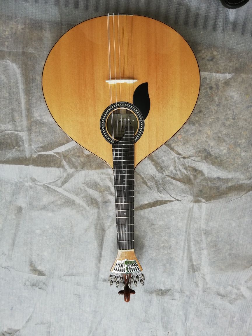 Guitarra portuguesa para esquerdino modelo Lisboa
