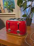Nowy toster SMEG retro – 4 kanapki