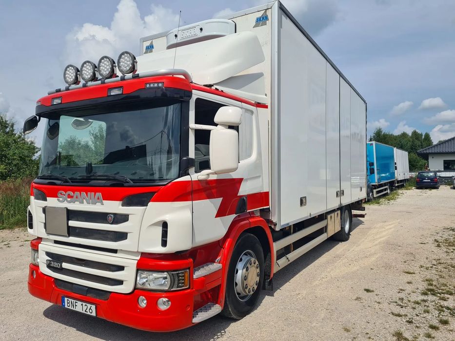 Scania P 230 250 280 320 EURO5 EURO6 OGRZEWANA IZOTERMA OTWIERANY BOK  Solówki pod kurierkę lub do zabudowy