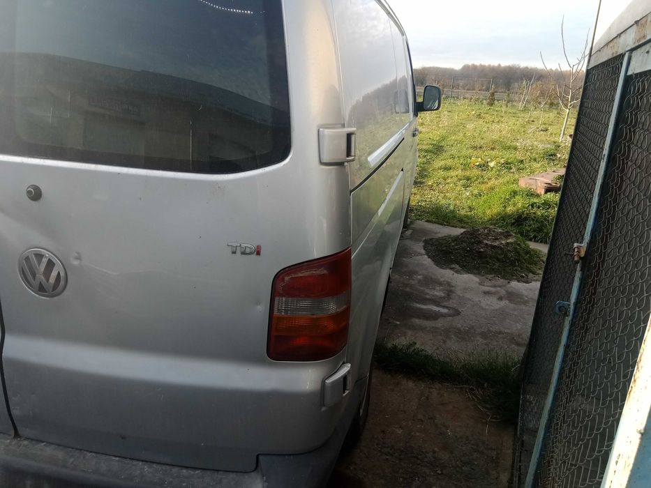 продам vw transporter t5 2,5 4*4 тді