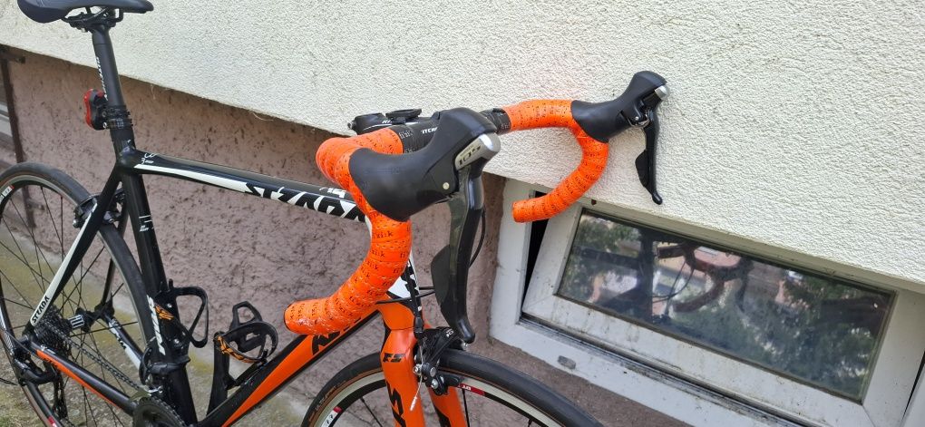 Sprzedam rower szosowy Ktm Strada 2000