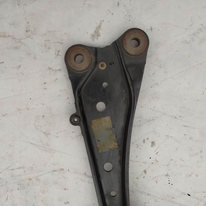 50 тис.км рычаг Toyota Corolla 150 Rav 4 ричаг 2008