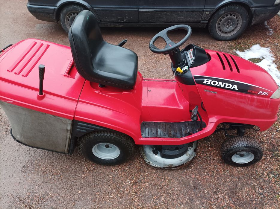 Sprzedam traktorek honda 2315 hydrostat v2