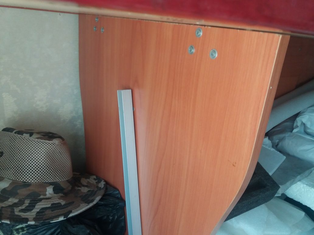 Продам барну стойку.