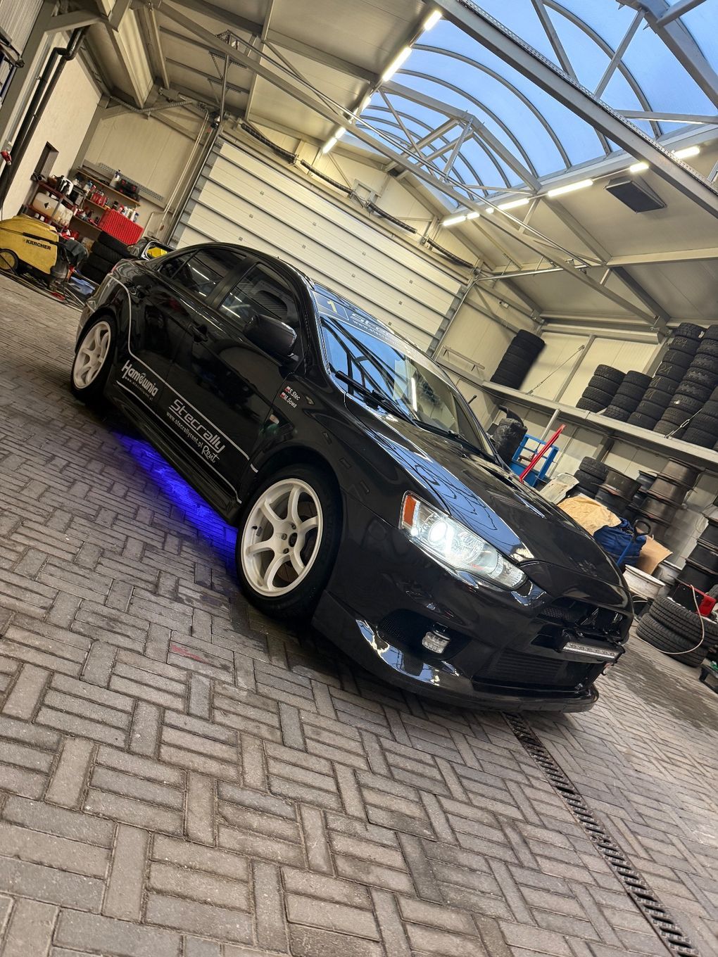 Mitsubishi Lancer Evolution Mitsubishi Lancer EVO X by Stec Rally Rent
