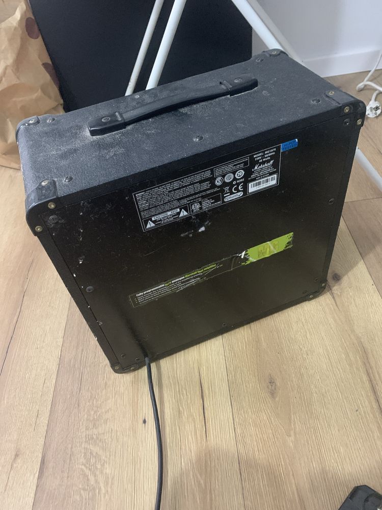 Piec gitarowy Marshall MG15FX combo