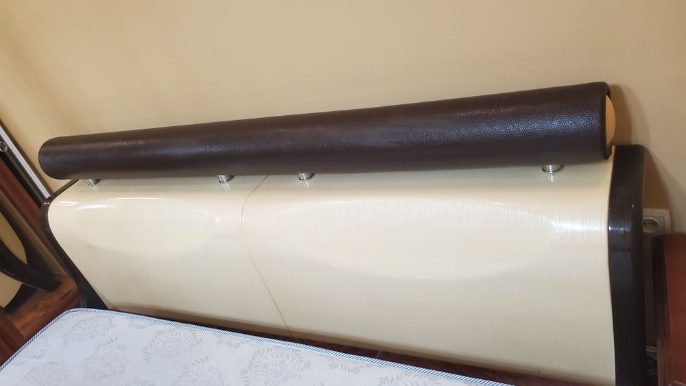 Шикарная современная двуспальная кровать 180×200