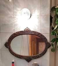 Винтажное нависное зеркало в тяжелой литой раме .