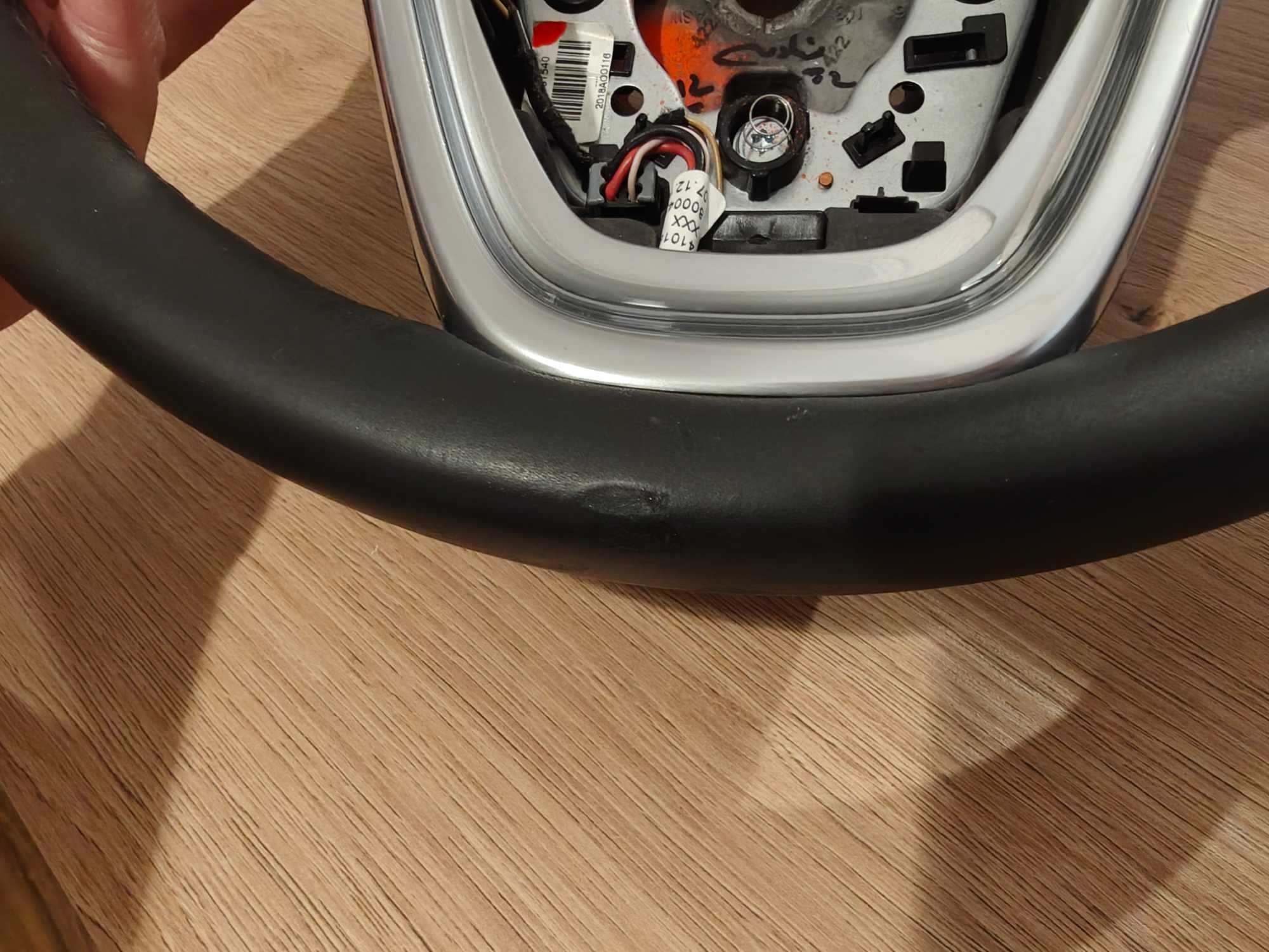Kierownica Opel Insignia A przedlift podgrzewania - komplet