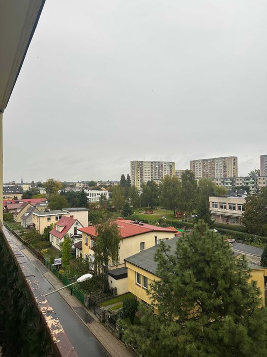 Bardzo przestronne 4 pokojowe mieszkanie blisko Puszczy Bukowej