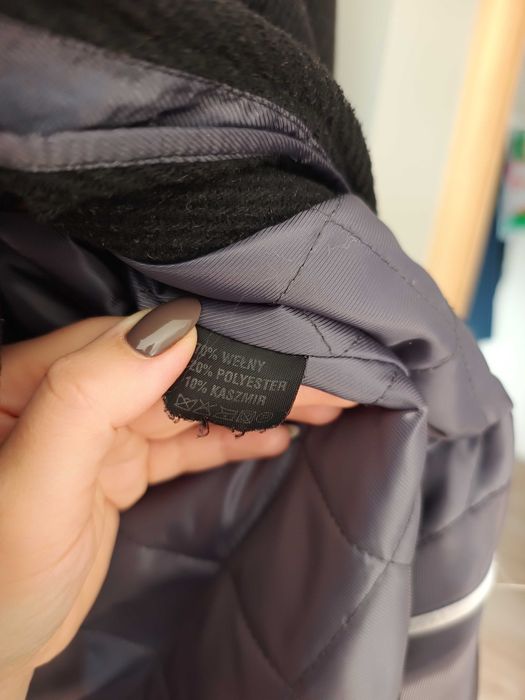 czarny jesienny zimowy elegancki welniany kaszmirowy płaszcz męski 38M