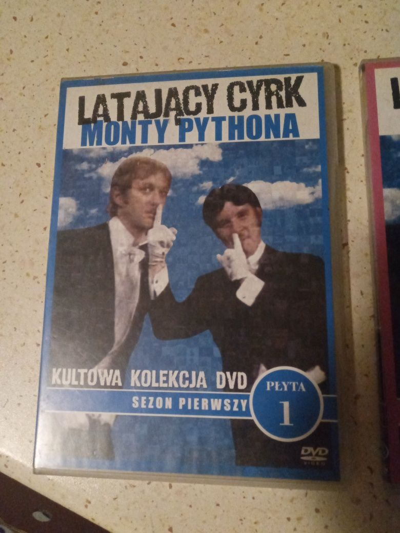 Film dvd latający cyrk monty Pythona cześć cześć 1 i 2