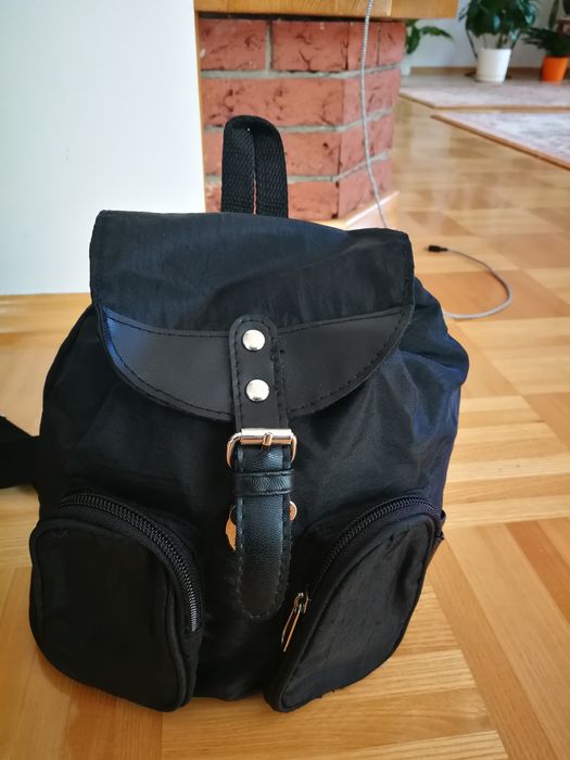 Plecak plecaczek damski turystyczny