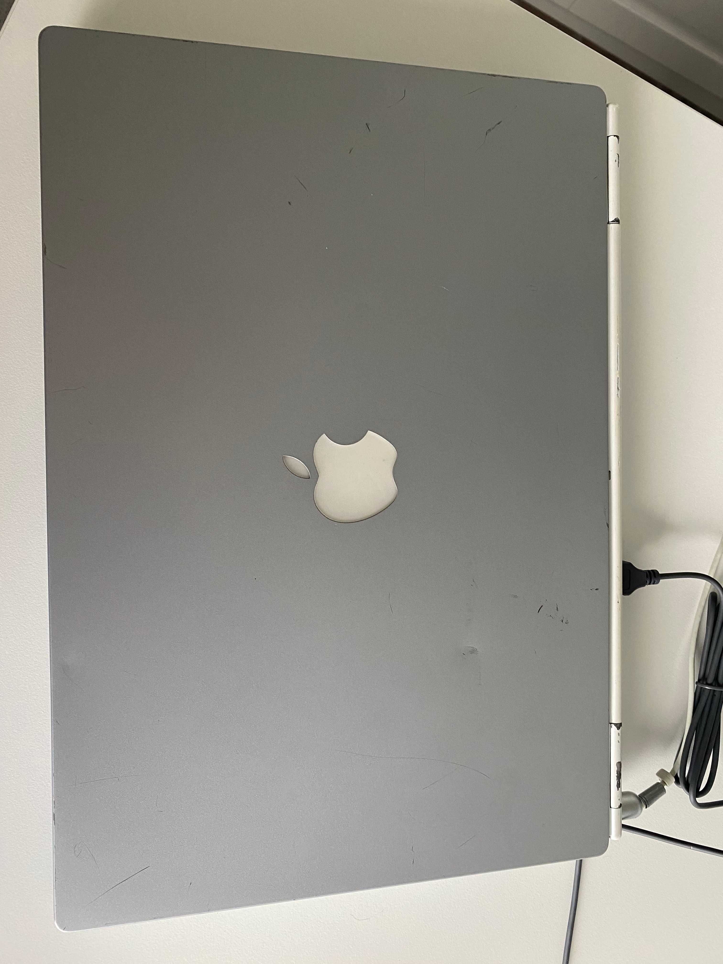 Laptop Apple PowerBook G4 M8407