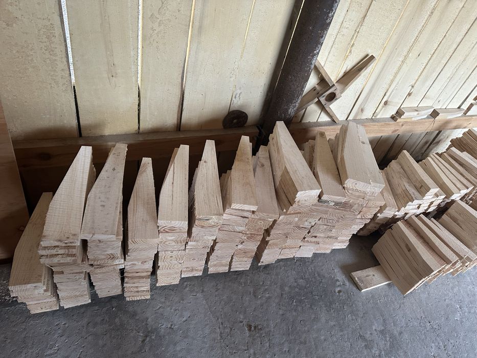 Підставки під ялинки , христовини , для сосен