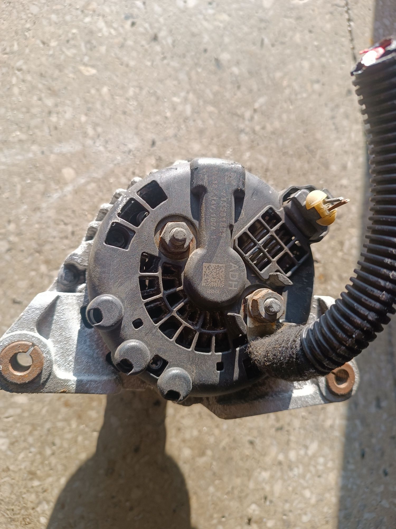 Alternator opel astra j Meriva b mokka 1.4t 13,581,885