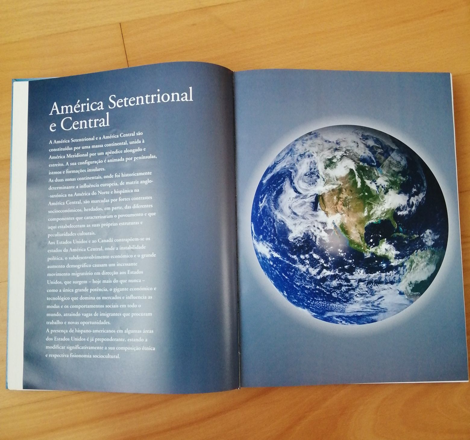 Livro Novo Atlas da Terra