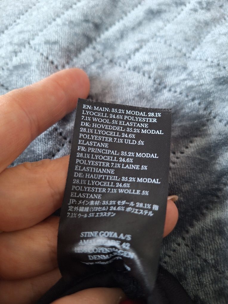 Eleganckie miękkie elastyczne spodnie Stine Goya rozm. S
