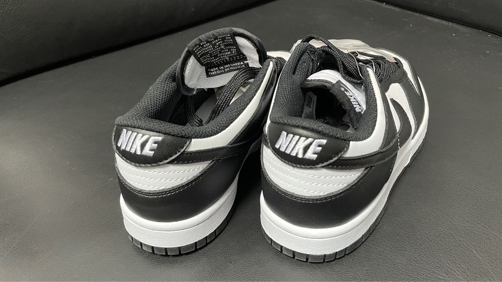 Nike dunk low retro