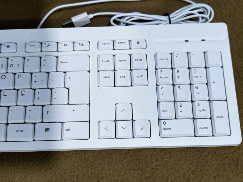 Teclado com fios HP 125