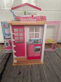 Składany domek dla Barbie