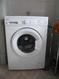 Máquina de lavar roupa Orima - 5kg; Estado: como nova