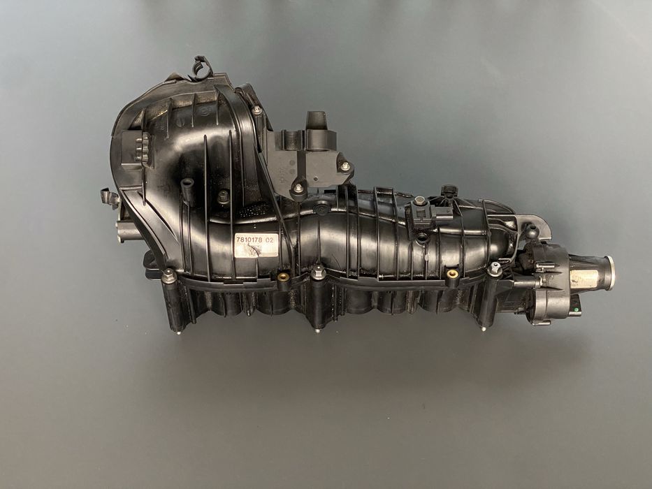 Впускний Колектор BMW Е60 Е61 E90 E91 N47D20A 2.0 Дизель  Колектор
