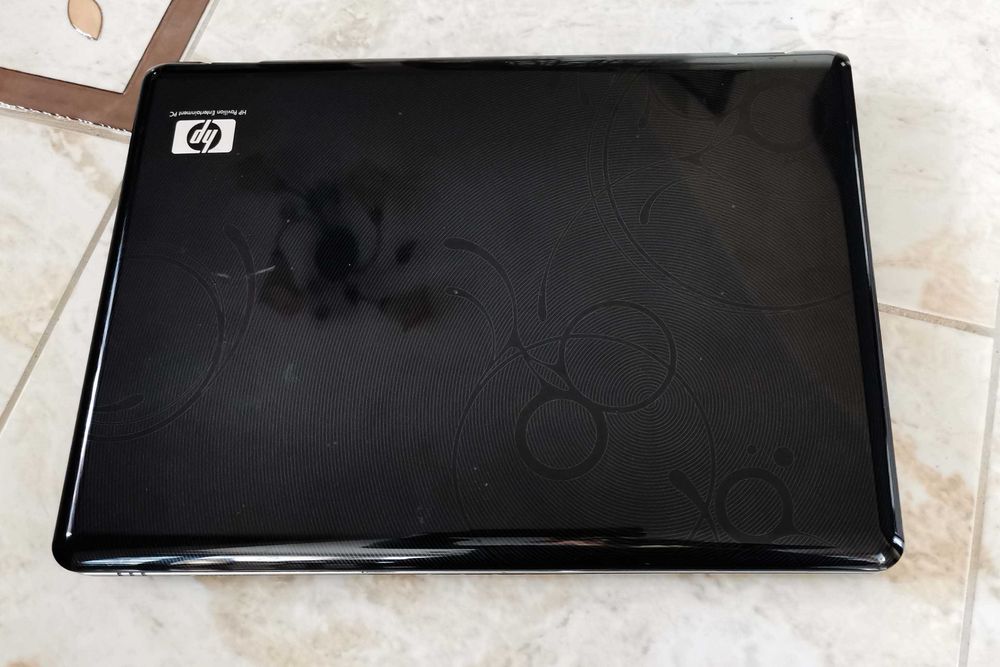 Laptop z serii Hp Pavilion DV6700, model DV6830ew