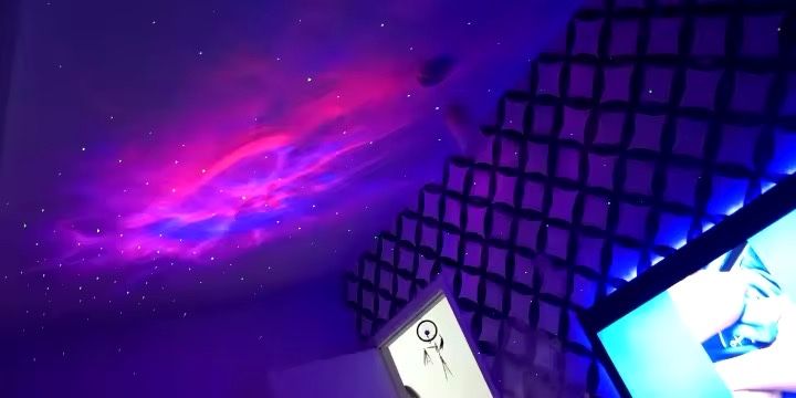 Проектор ночник космонавт звездное небо