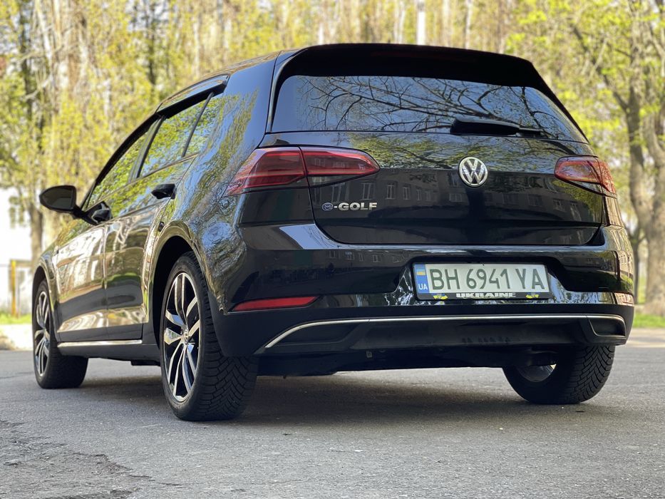 Volkswagen e-Golf  36 кв