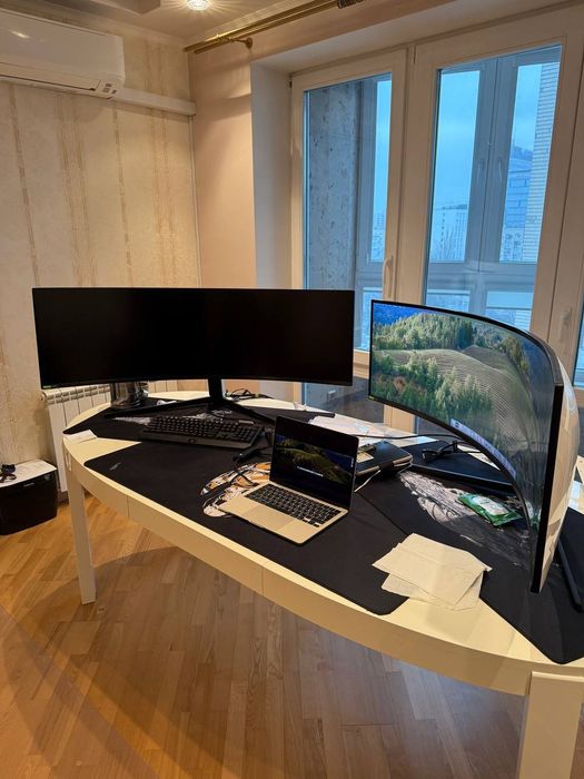 РОЗПРОДАЖ МЕБЛІВ,столи, оргтехніка,крісла,стільці,стелажі,полиці,тумби