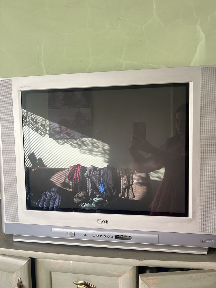 Telewizor kineskopowy LG Flatron