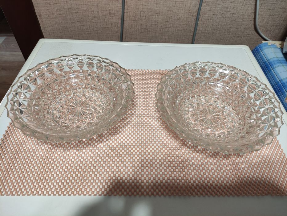 Салатницы. Кухонная утварь.