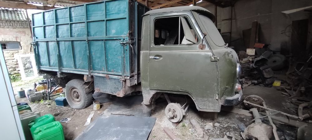 Розбираю ,або цілим продам уаз
