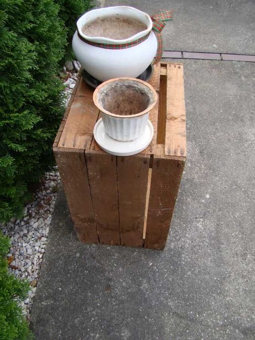 skrzynka drewniana skrzynia na owoce dekoracje + 2 doniczki ceramiczne